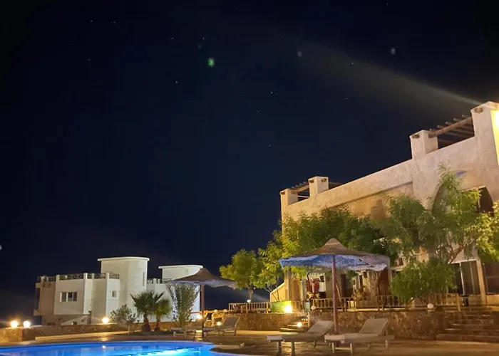 Sunny Family Deluxe Appartamento Dahab